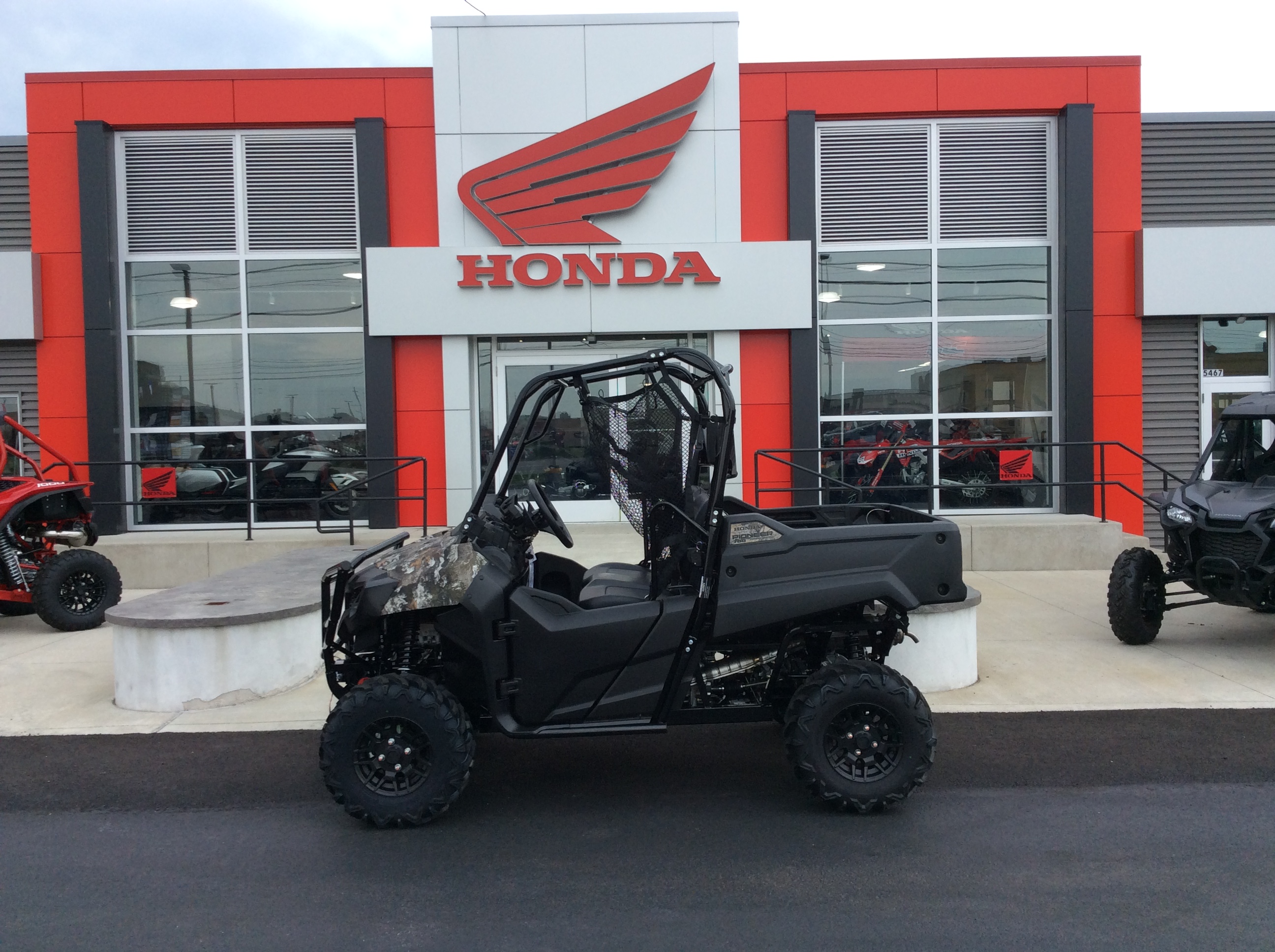2025 Honda PIONEER 700 FOREST